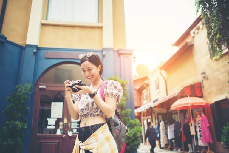 tourist strolling around vietnam